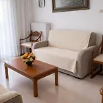 ευρύχωρο και άνετο Διαμέρισμα