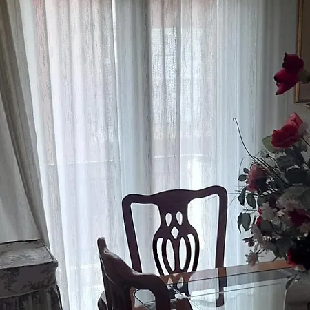 Appartement ευρύχωρο 60τμ στο κέντρο, ήσυχη διαμονή