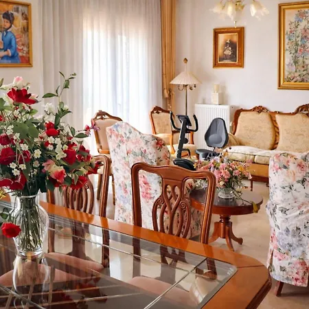 ευρύχωρο 60τμ στο κέντρο, ήσυχη διαμονή *