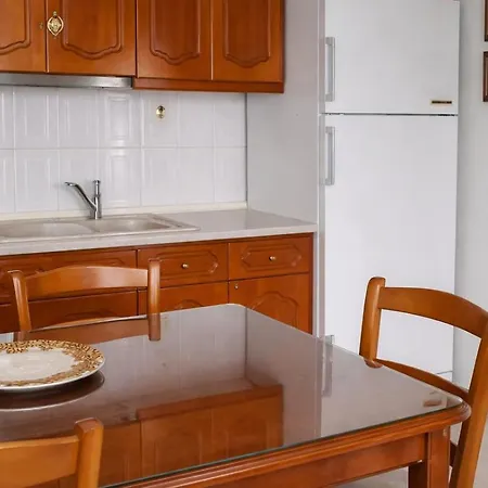 דירה ευρύχωρο 60τμ στο κέντρο, ήσυχη διαμονή